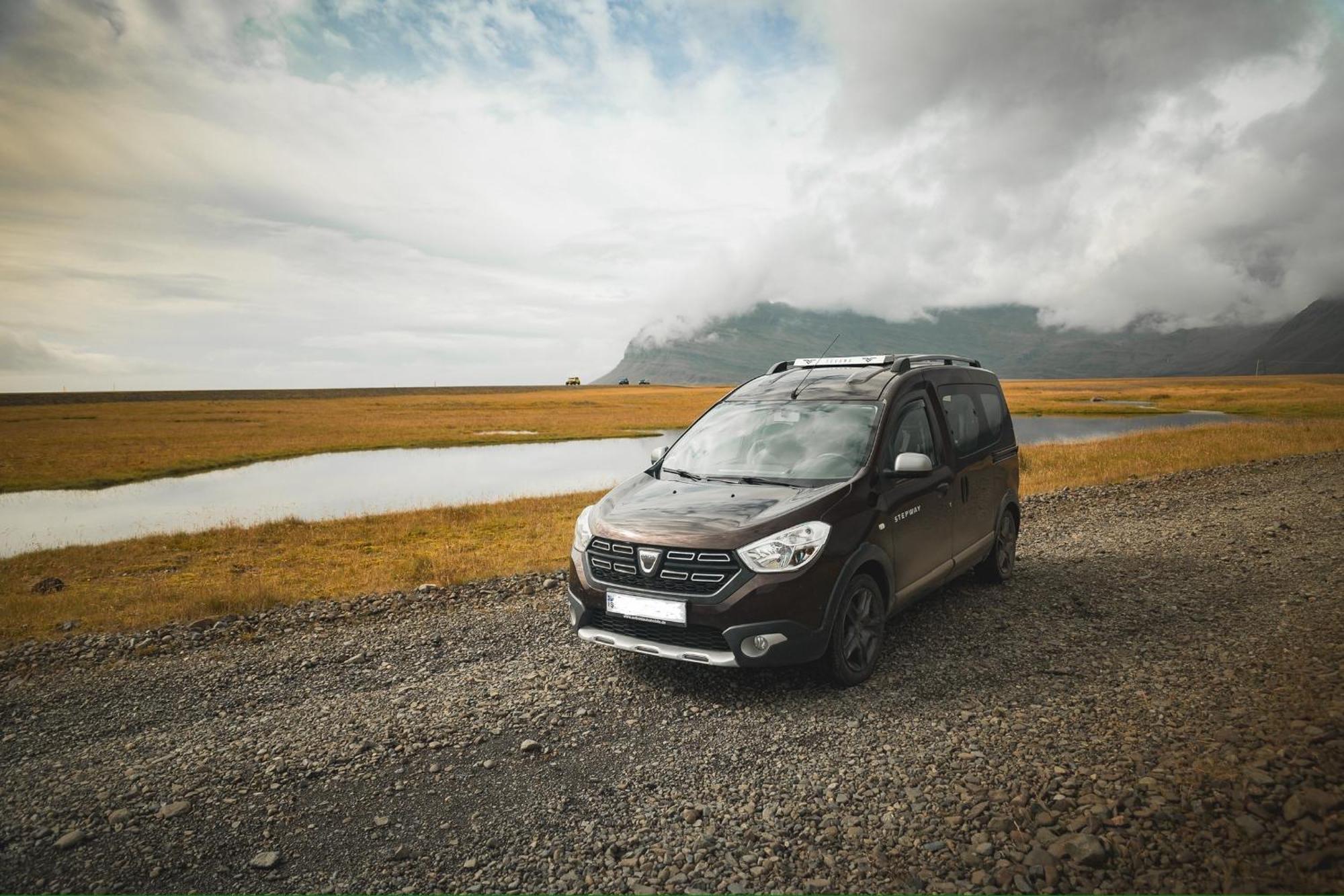Hotel Smart Camper à Hafnarfjörður Extérieur photo